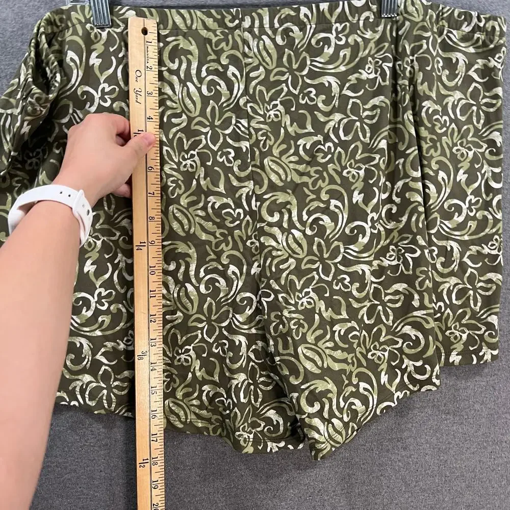 Anybody Lush Jersey Pull On Printed Shorts Olive/Hawaiian Size 2X